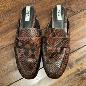 Beautiful animal print Zara mules - never worn!